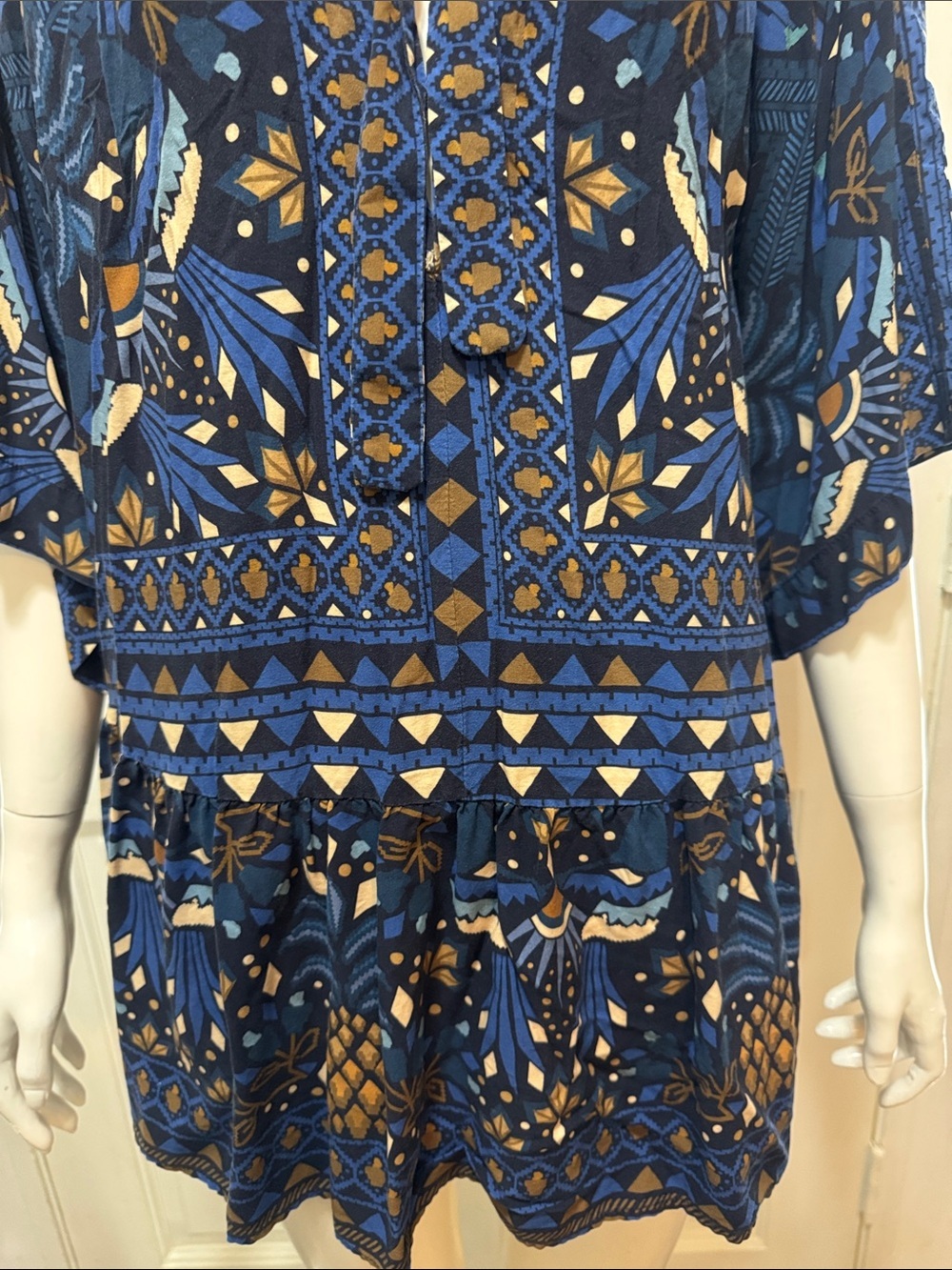 Farm Rio Tropical Magic Blue Patterned Tie-Neck Women’s Dress Size Medium - Picture 6 of 15